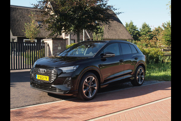 Audi Q4 e-tron 40 Advanced edition 77 kWh | Apple Carplay | Black Optic | Parkeersensoren | Navi |