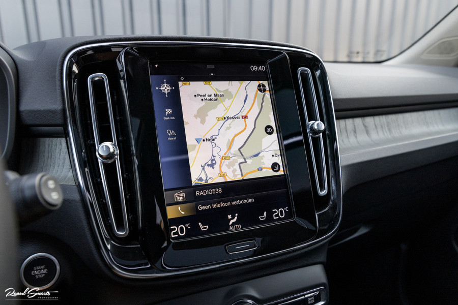 Volvo XC40 1.5 T3 Inscription | Adaptieve cruise | Panorama dak | Zwenkbare trekhaak | Harman Kardon |
