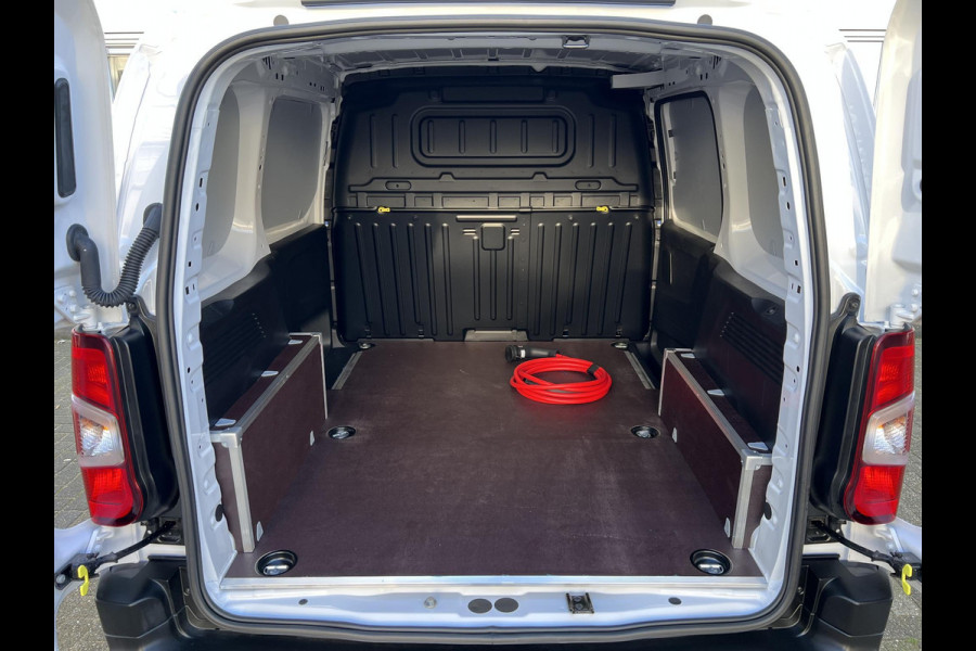 Opel Combo Electric L1 50kWh | 0% rente | Apple Carplay | passagiersbankje | Comfort stoel | betimmering | rijklaarprijs