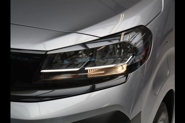 Opel Vivaro Electric L2 75 kWh | 0% Rente | 8 jaar garantie | Surround View Pakket | Comfort scheidingswand | Dodehoek detectie | 3 zitplaatsen | rijklaarprijs