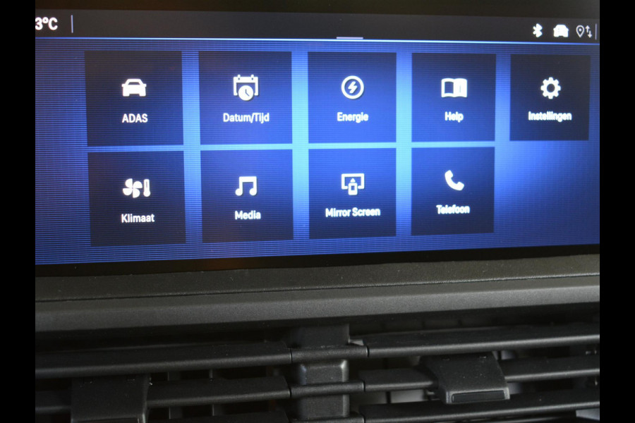 Opel Vivaro Electric L2 75 kWh | 0% Rente | 8 jaar garantie | Surround View Pakket | Comfort scheidingswand | Dodehoek detectie | 3 zitplaatsen | rijklaarprijs