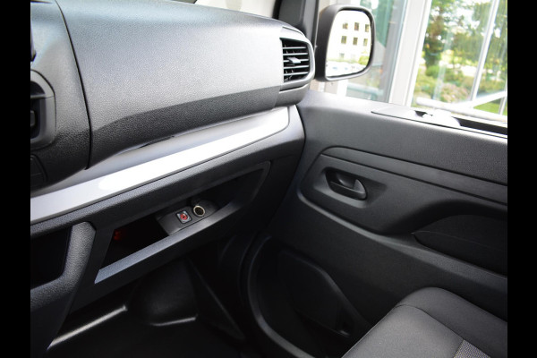 Opel Vivaro Electric L2 75 kWh | 0% Rente | 8 jaar garantie | Surround View Pakket | Comfort scheidingswand | Dodehoek detectie | 3 zitplaatsen | rijklaarprijs