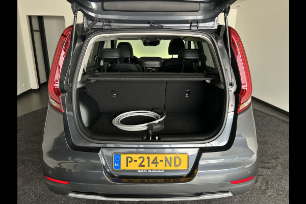 Kia e-Soul ExecutiveLine 64 kWh | Shuif/kanteldak | Lederen bekleding | Stoelverwarming en ventilatie!