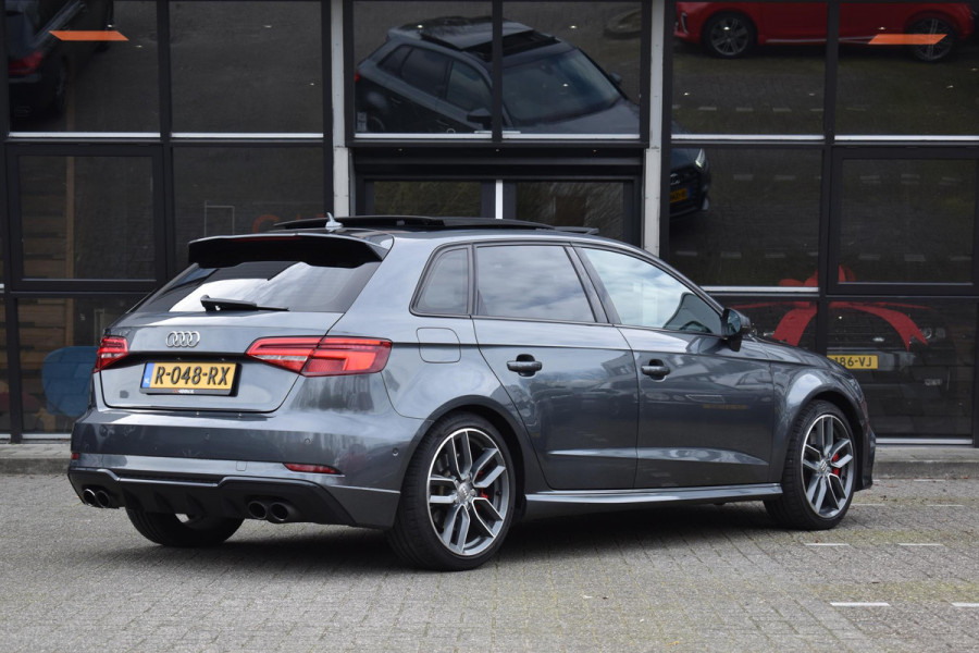 Audi S3 Sportback 2.0 TFSI S3 quattro Pano ACC Lane Virtual Schaalst B&O