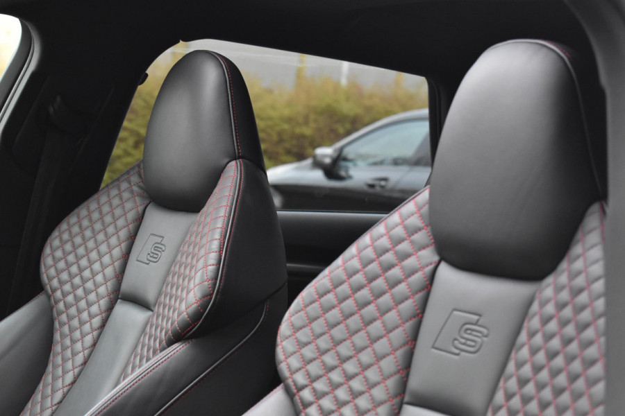 Audi S3 Sportback 2.0 TFSI S3 quattro Pano ACC Lane Virtual Schaalst B&O