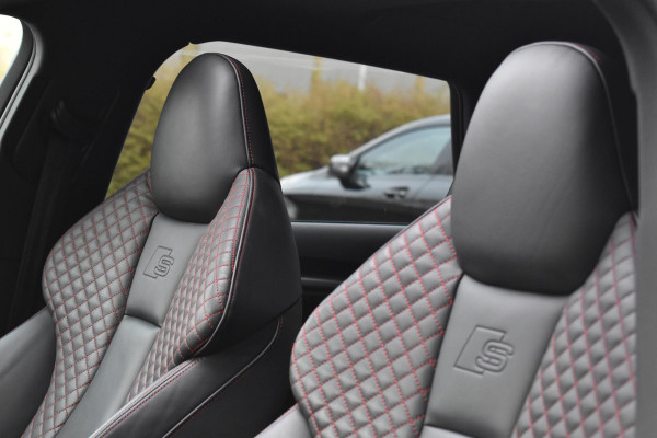 Audi S3 Sportback 2.0 TFSI S3 quattro Pano ACC Lane Virtual Schaalst B&O
