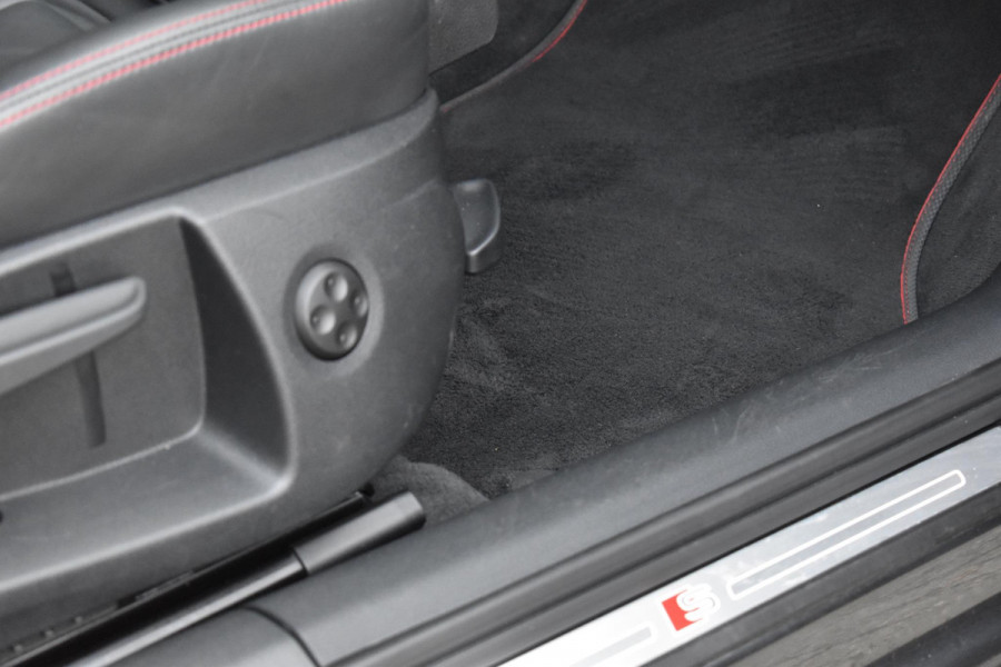 Audi S3 Sportback 2.0 TFSI S3 quattro Pano ACC Lane Virtual Schaalst B&O