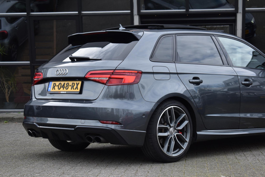 Audi S3 Sportback 2.0 TFSI S3 quattro Pano ACC Lane Virtual Schaalst B&O