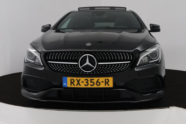 Mercedes-Benz CLA-Klasse Shooting Brake 180 Business Solution AMG (PANORAMADAK, TREKHAAK, STOELVERWARMING, CAMERA, NAVIGATIE)