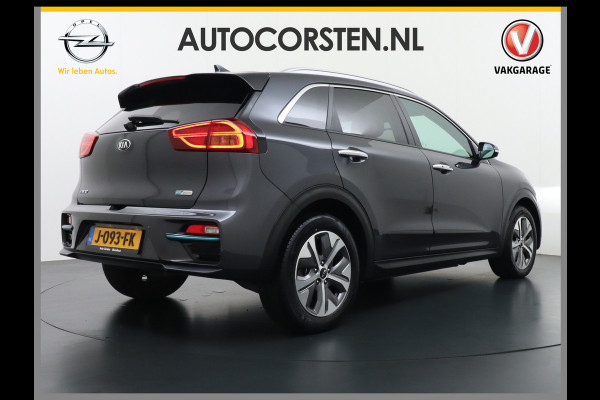 Kia e-Niro 64kWh 204PK Leder ExecutiveLine Adap.Cruise JBL®-Sound Navi Ecc Apple Carplay/Android Auto DAB Stoelverwarming+Ventilatie+Memory Warmtepomp Stuurverwarming Bluetooth Led Lmv Rijstrooksensor Origineel Nederlandse Auto Dealeronderhouden 48.000 nieuw! 1e Eigenaar