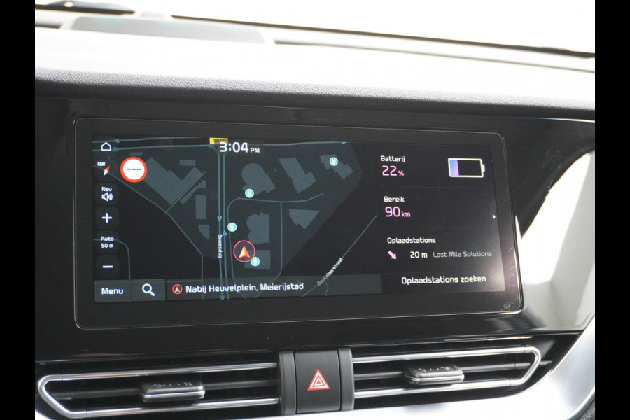 Kia e-Niro 64kWh 204PK Leder ExecutiveLine Adap.Cruise JBL®-Sound Navi Ecc Apple Carplay/Android Auto DAB Stoelverwarming+Ventilatie+Memory Warmtepomp Stuurverwarming Bluetooth Led Lmv Rijstrooksensor Origineel Nederlandse Auto Dealeronderhouden 48.000 nieuw! 1e Eigenaar