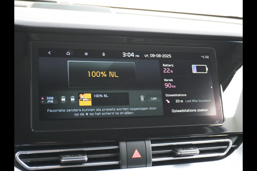 Kia e-Niro 64kWh 204PK Leder ExecutiveLine Adap.Cruise JBL®-Sound Navi Ecc Apple Carplay/Android Auto DAB Stoelverwarming+Ventilatie+Memory Warmtepomp Stuurverwarming Bluetooth Led Lmv Rijstrooksensor Origineel Nederlandse Auto Dealeronderhouden 48.000 nieuw! 1e Eigenaar