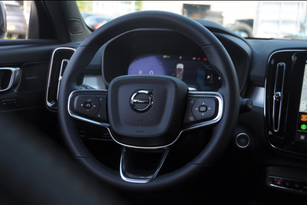 Volvo XC40 B4 211PK Automaat Plus Dark / Adaptive cruise control / Elektrische stoelen / Harman Kardon audio / Pilot assist / BLIS / Stoel en stuur verwarming / Elektrische achterklep / Parkeersensoren met camera / Google infotainment