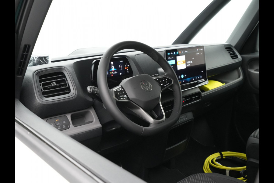 Volkswagen ID. Buzz Cargo Anniversary Edition 79 kWh 210kW 286PK Two Tone Wit/Mintgroen