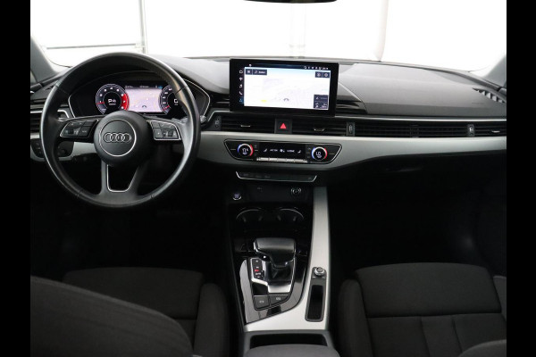Audi A4 35 TFSI Launch Edition Business | Panoramadak | Trekhaak | Sportstoelen | Virtual Cockpit | Carplay | 19'' | Full LED | Climate control | Parkeerhulp | Cruise control