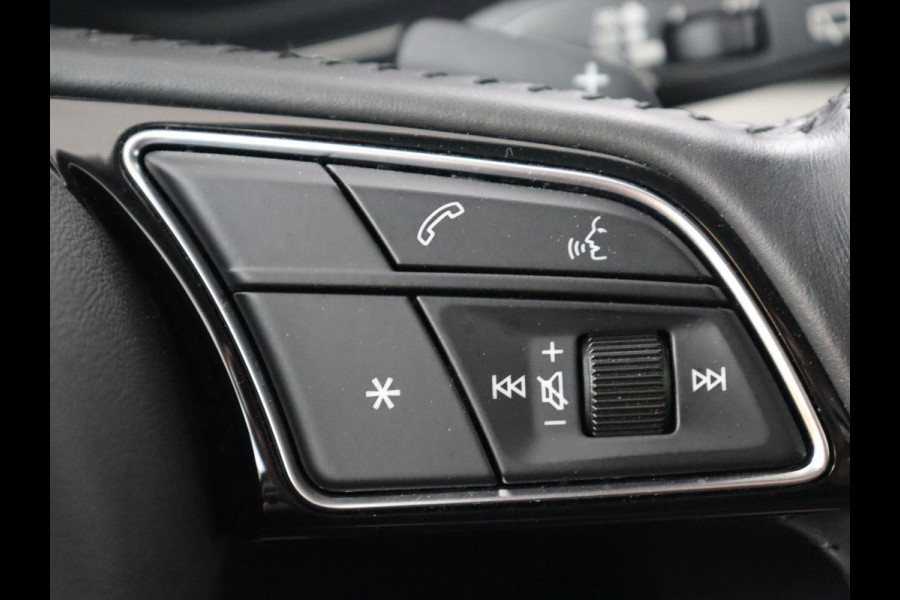 Audi A4 35 TFSI Launch Edition Business | Panoramadak | Trekhaak | Sportstoelen | Virtual Cockpit | Carplay | 19'' | Full LED | Climate control | Parkeerhulp | Cruise control