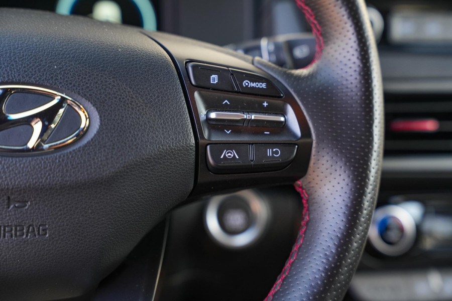 Hyundai Kona 1.6 T N-Line Camera Stoelvent. Stuurverw DAB+ Navigatie Keyless 200pk!