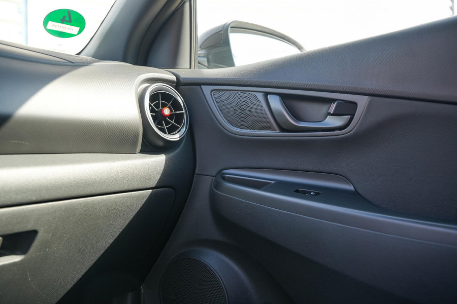 Hyundai Kona 1.6 T N-Line Camera Stoelvent. Stuurverw DAB+ Navigatie Keyless 200pk!