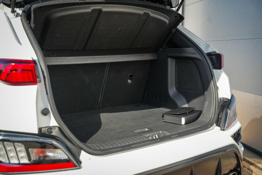 Hyundai Kona 1.6 T N-Line Camera Stoelvent. Stuurverw DAB+ Navigatie Keyless 200pk!