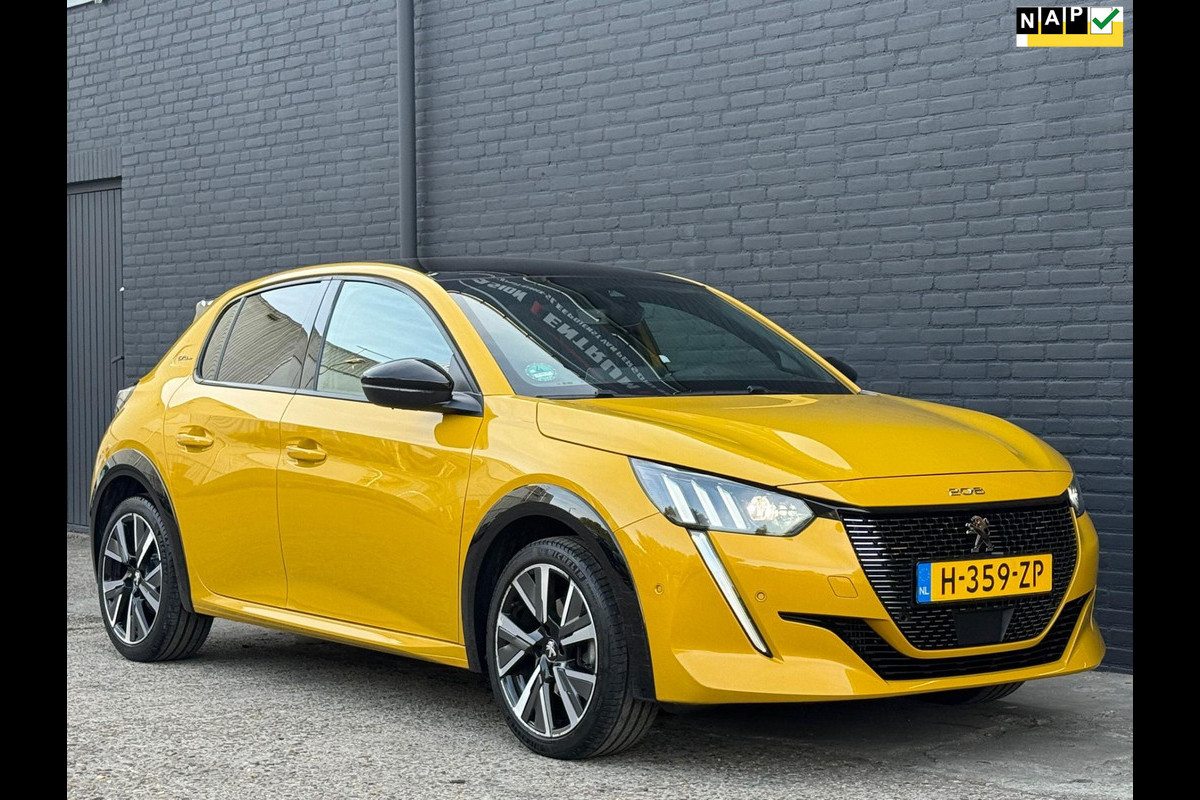Peugeot 208 1.2 PureTech GT-Line | 1STE EIGENAAR | PANO | CARPLAY | CAMERA | NWE APK Peugeot 208 1.2 PureTech GT-Line | 1STE EIGENAAR | PANO | CARPLAY | CAMERA | NWE APK