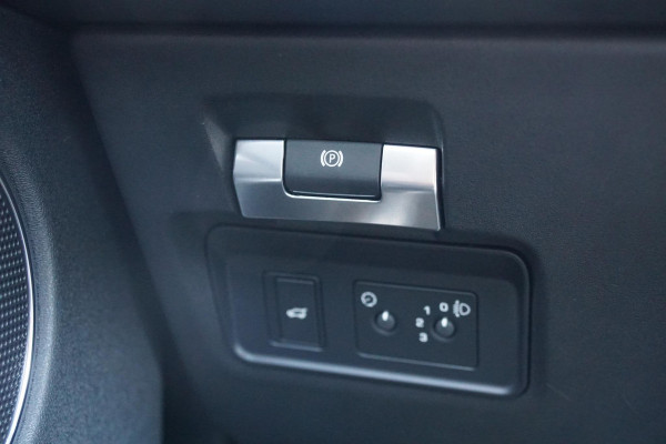 Land Rover Discovery Sport P200 2.0 R-Dynamic S + 1E EIGENAAR / ADAPTIEVE DEMPING /  APPLE CARPLAY / COLD CLIMATE PACK