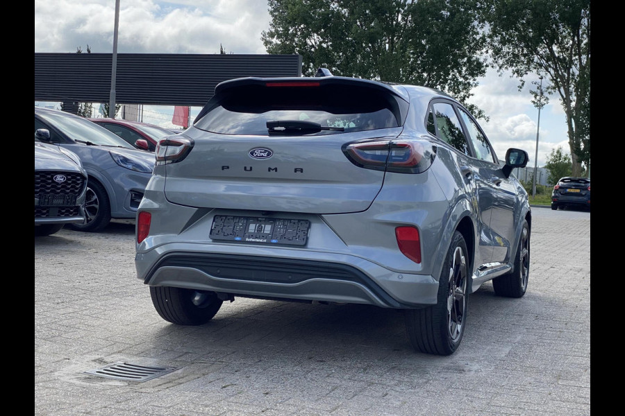 Ford Puma 1.0 EcoBoost Hybrid ST-Line X 155pk Automaat | Panoramadak | Afneembare trekhaak | Winter Pack | Adaptive cruise control | 360 graden camera | Bang&Olufsen | Elektrsiche achterklep | Matrix LED