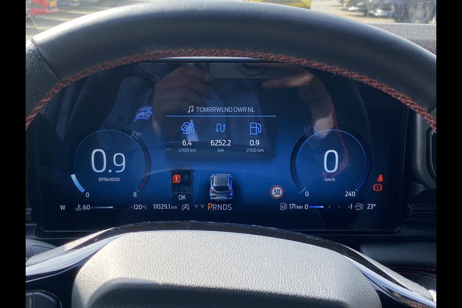 Ford Puma 1.0 EcoBoost Hybrid ST-Line X 155pk Automaat | Panoramadak | Afneembare trekhaak | Winter Pack | Adaptive cruise control | 360 graden camera | Bang&Olufsen | Elektrsiche achterklep | Matrix LED
