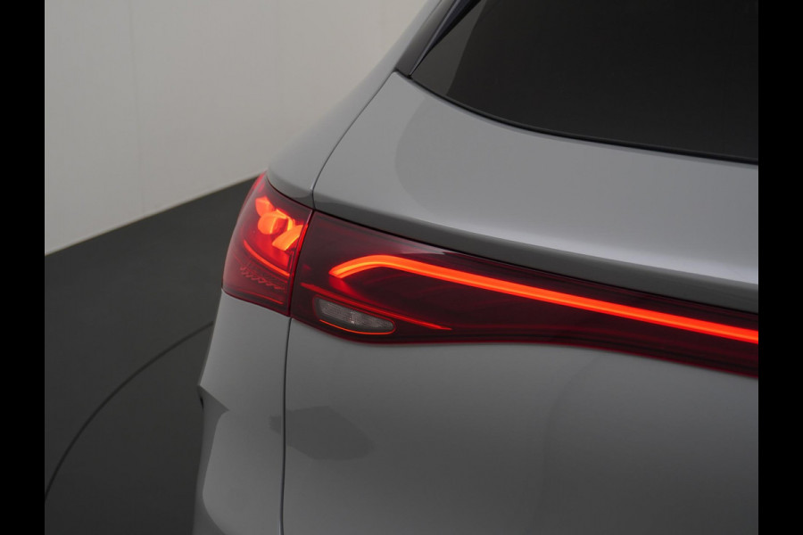 Mercedes-Benz EQE SUV 500 4Matic AMG Line 91 kWh LUCHTVERING | ELEK. TREKHAAK | MEMORY SEAT | BURMESTER | PANO ADAPTIVE CRUISE | HUD | BOMVOLLE AUTO