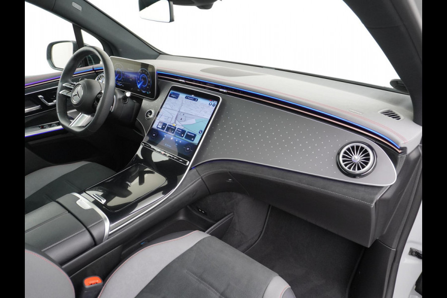 Mercedes-Benz EQE SUV 500 4Matic AMG Line 91 kWh LUCHTVERING | ELEK. TREKHAAK | MEMORY SEAT | BURMESTER | PANO ADAPTIVE CRUISE | HUD | BOMVOLLE AUTO