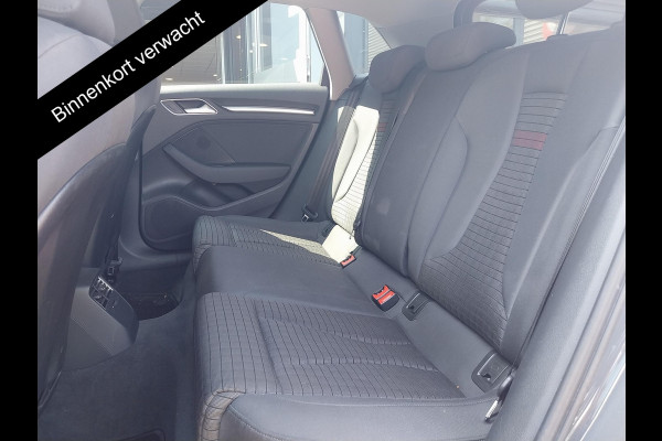 Audi A3 Sportback 30 TFSI Advance | Navigatie | Cruise Control | Privacy Glass |