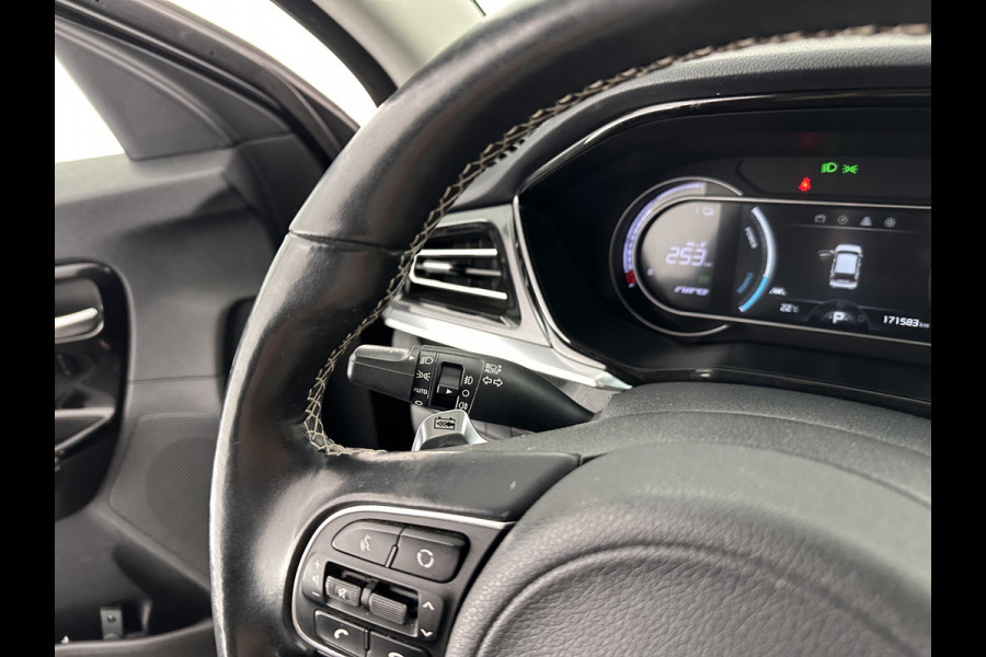 Kia e-Niro DynamicPlusLine 64 kWh (INCL-BTW) Aut.*PANO | LEATHER-FABRIC | FULL-LED | NAVI-FULLMAP | DAB+ | ADAPT.CRUISE | CAMERA | HEATED-COMFORTSEATS | KEYLESS | DIGI-COCKPIT | SHIFT-PADDLES | CARPLAY | LANE-ASSIST | 17"ALU*