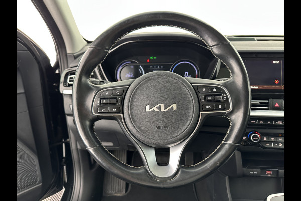 Kia e-Niro DynamicPlusLine 64 kWh (INCL-BTW) Aut.*PANO | LEATHER-FABRIC | FULL-LED | NAVI-FULLMAP | DAB+ | ADAPT.CRUISE | CAMERA | HEATED-COMFORTSEATS | KEYLESS | DIGI-COCKPIT | SHIFT-PADDLES | CARPLAY | LANE-ASSIST | 17"ALU*