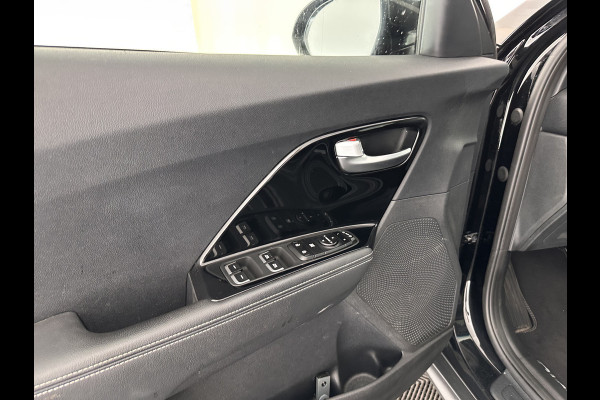 Kia e-Niro DynamicPlusLine 64 kWh (INCL-BTW) Aut.*PANO | LEATHER-FABRIC | FULL-LED | NAVI-FULLMAP | DAB+ | ADAPT.CRUISE | CAMERA | HEATED-COMFORTSEATS | KEYLESS | DIGI-COCKPIT | SHIFT-PADDLES | CARPLAY | LANE-ASSIST | 17"ALU*