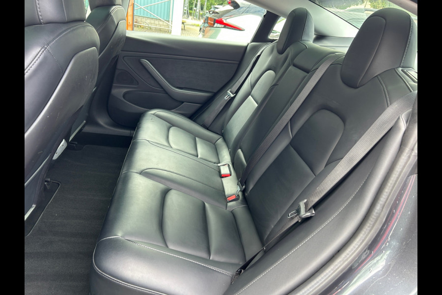 Tesla Model 3 Standard RWD Plus 60 kWh 86% SOH  19INCH 1e Eigenaar NL-Auto