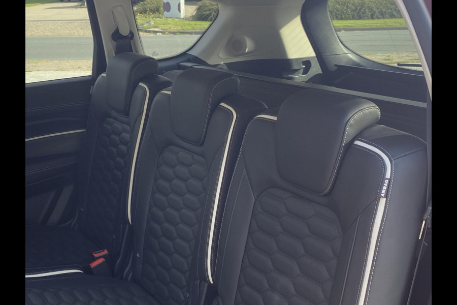 Ford S-Max 2.5 FHEV 5p Vignale 190pk | Full LED | SONY SYNC 3 Navigatie | Stoelverwarmingen en Koeling | Adaptieve Cruise | BLIS | 1.700kg Trekgewicht