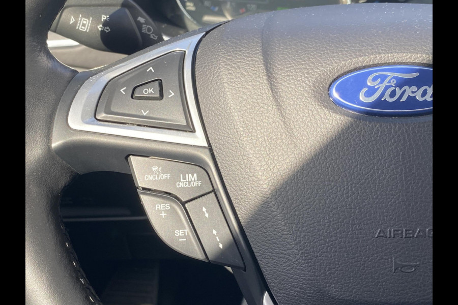 Ford S-Max 2.5 FHEV 5p Vignale 190pk | Full LED | SONY SYNC 3 Navigatie | Stoelverwarmingen en Koeling | Adaptieve Cruise | BLIS | 1.700kg Trekgewicht