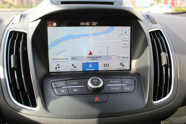 Ford C-MAX 1.0 Titanium , 125pk Climate control , Camera , Trekhaak afneembaar , Cruise Navigatie , Bluetooth , Park. Assist , LED dag rijverlichting