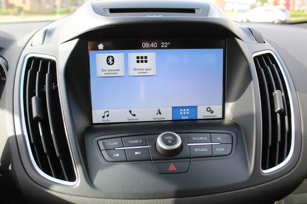 Ford C-MAX 1.0 Titanium , 125pk Climate control , Camera , Trekhaak afneembaar , Cruise Navigatie , Bluetooth , Park. Assist , LED dag rijverlichting