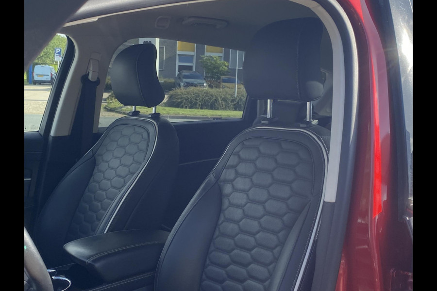 Ford S-Max 2.5 FHEV 5p Vignale 190pk | Full LED | SONY SYNC 3 Navigatie | Stoelverwarmingen en Koeling | Adaptieve Cruise | BLIS | 1.700kg Trekgewicht