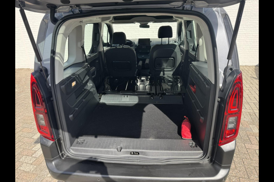 Citroën Berlingo 1.2 PureTech Shine Automaat Cruise control Climate control Achteruitrijcamera Apple Carplay / Android auto