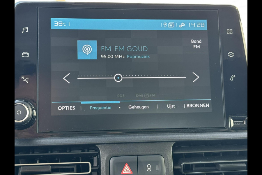 Citroën Berlingo 1.2 PureTech Shine Automaat Cruise control Climate control Achteruitrijcamera Apple Carplay / Android auto