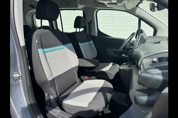 Citroën Berlingo 1.2 PureTech Shine Automaat Cruise control Climate control Achteruitrijcamera Apple Carplay / Android auto
