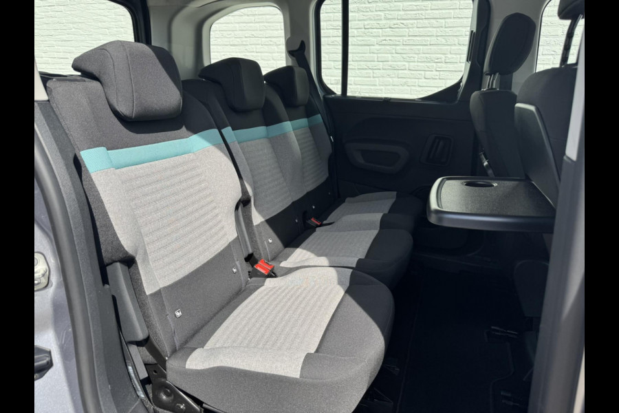 Citroën Berlingo 1.2 PureTech Shine Automaat Cruise control Climate control Achteruitrijcamera Apple Carplay / Android auto