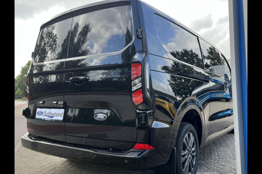 Ford Transit Custom 320 2.5 PHEV L2H1 Limited DC | SCI | 233pk | Dubbele Cabine | Dubbele zijschuifdeur | 12-weg verstel- en verwarmbare AGR Stoelen | Inklapbare trekhaak | 17 inch lichtmetalen velgen | Driver Assistance Pack Premium  | Verwarmbaar stuurwiel | Bekleding zijwand en achterdeuren (volledig) | PRIJS EX. BTW INCL. BPM