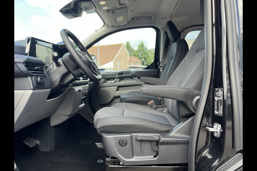 Ford Transit Custom 320 2.5 PHEV L2H1 Limited DC | SCI | 233pk | Dubbele Cabine | Dubbele zijschuifdeur | 12-weg verstel- en verwarmbare AGR Stoelen | Inklapbare trekhaak | 17 inch lichtmetalen velgen | Driver Assistance Pack Premium  | Verwarmbaar stuurwiel | Bekleding zijwand en achterdeuren (volledig) | PRIJS EX. BTW INCL. BPM
