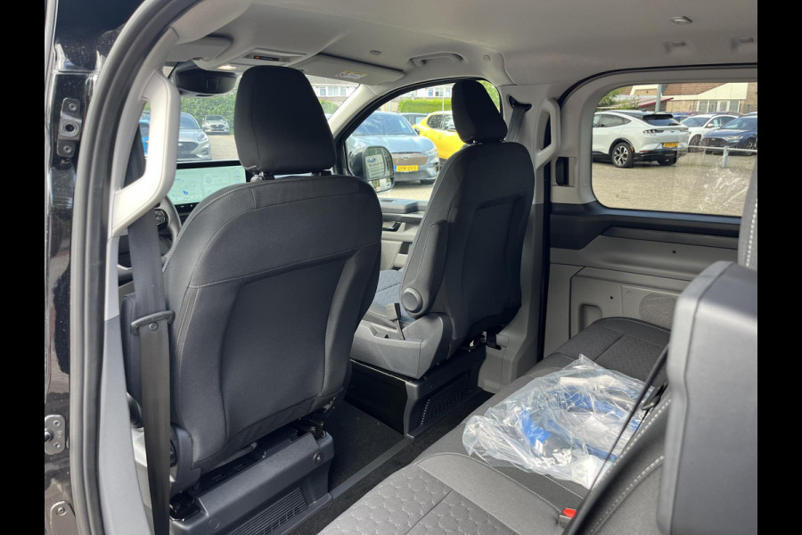 Ford Transit Custom 320 2.5 PHEV L2H1 Limited DC | SCI | 233pk | Dubbele Cabine | Dubbele zijschuifdeur | 12-weg verstel- en verwarmbare AGR Stoelen | Inklapbare trekhaak | 17 inch lichtmetalen velgen | Driver Assistance Pack Premium  | Verwarmbaar stuurwiel | Bekleding zijwand en achterdeuren (volledig) | PRIJS EX. BTW INCL. BPM