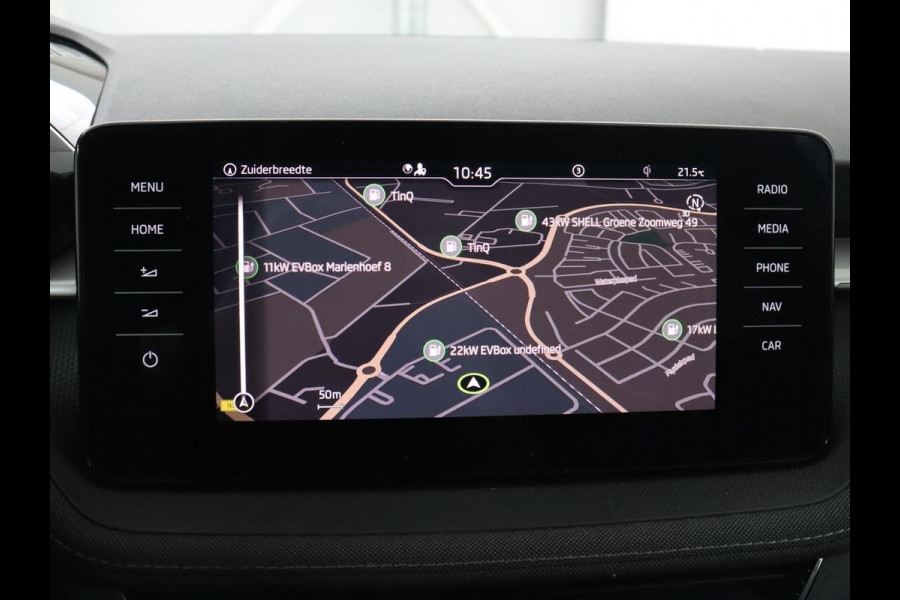 Škoda Fabia 1.0 TSI Business Edition | Carplay | Navigatie | Full LED | Digital Cockpit | Climate control | Parkeerhulp | Cruise control | Sfeerverlichting | DAB | Getint glas