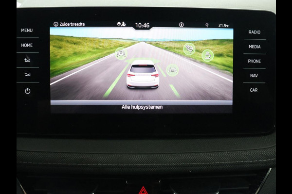 Škoda Fabia 1.0 TSI Business Edition | Carplay | Navigatie | Full LED | Digital Cockpit | Climate control | Parkeerhulp | Cruise control | Sfeerverlichting | DAB | Getint glas