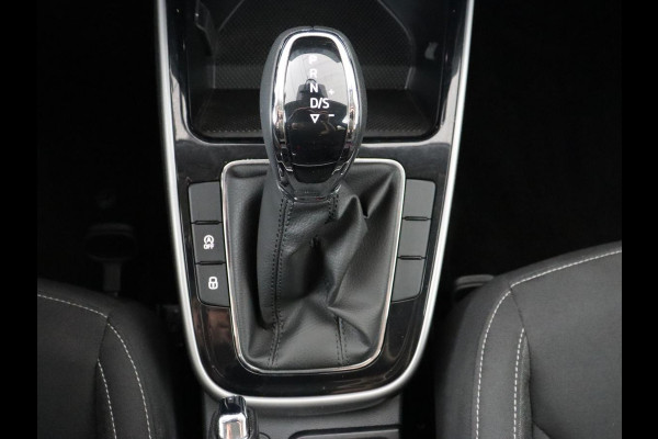 Škoda Fabia 1.0 TSI Business Edition | Carplay | Navigatie | Full LED | Digital Cockpit | Climate control | Parkeerhulp | Cruise control | Sfeerverlichting | DAB | Getint glas