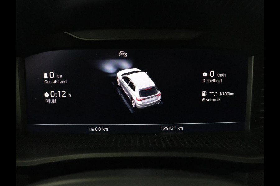 Škoda Fabia 1.0 TSI Business Edition | Carplay | Navigatie | Full LED | Digital Cockpit | Climate control | Parkeerhulp | Cruise control | Sfeerverlichting | DAB | Getint glas